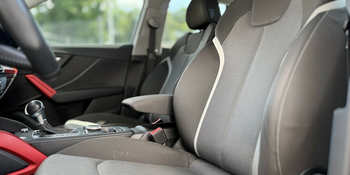 Audi Q2 35 TDI Sport / S Line / KeylessGO / AHK 55.000 km 25.180 &euro; Mönchengladbach 41066