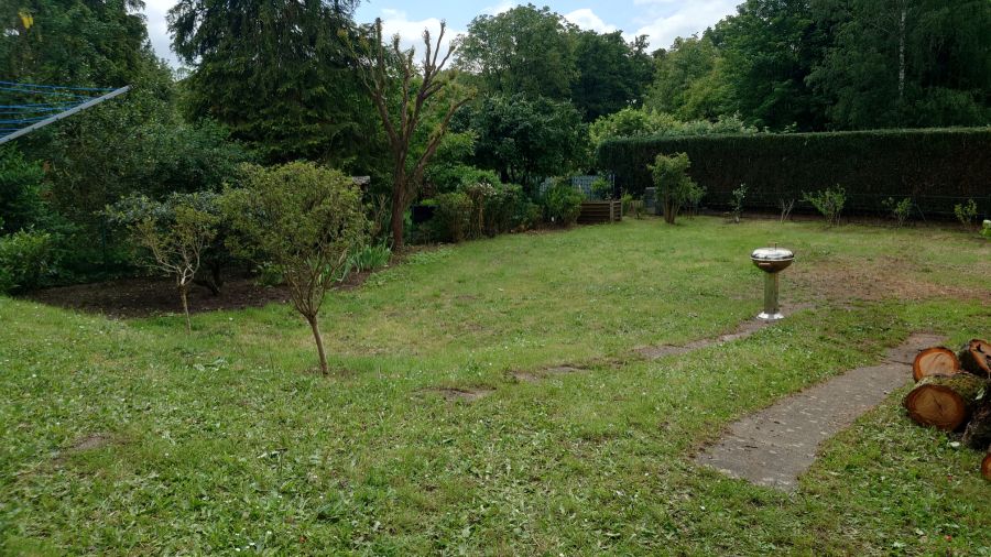 Provisionsfrei* von Privat: Mehrfamilienhaus mit großem Garten und zwei Garagen - Mehrfamilienhaus, Wohnhaus Mühltal | Angebot:27145805