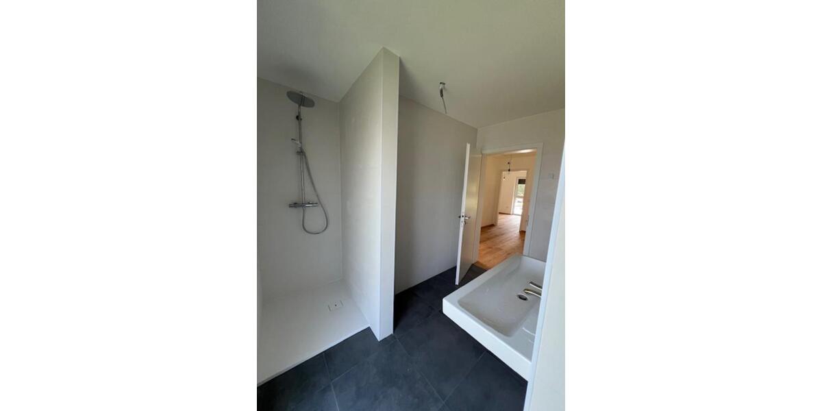 Einfamilienhaus Haselbachtal - 5 Zimmer, 135 m&sup2;, 2.100&euro; | Angebot:23698201