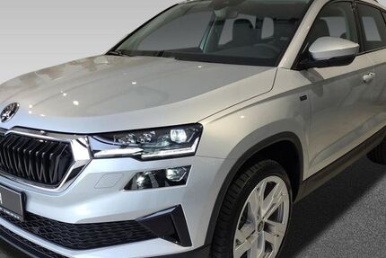 Skoda Karoq 1.696 km 39.890 € Dresden 01067
