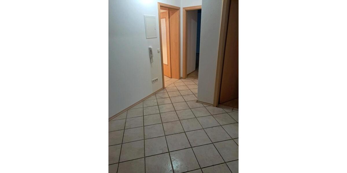 Erdgeschoßwohnung Viechtach - 3 Zimmer, 95 m&sup2;, 900&euro; | Angebot:26271628