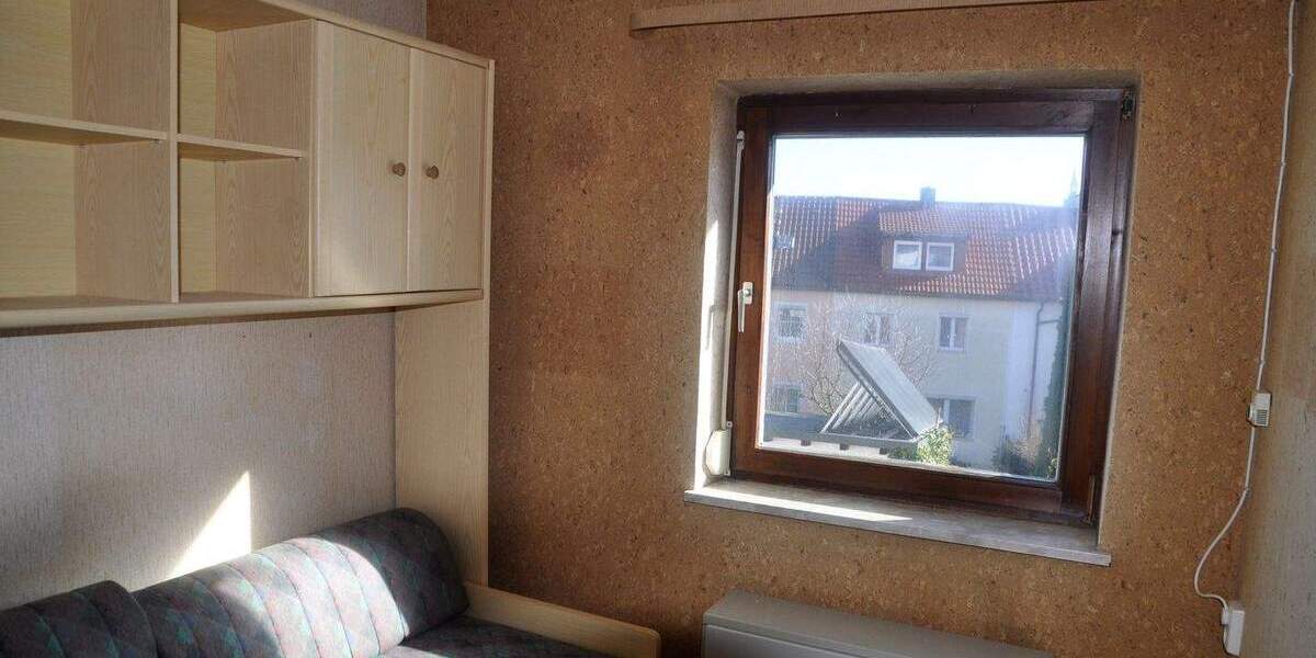 Reihenmittelhaus Arzberg - 5 Zimmer, 91 m&sup2;, 119.000&euro; | Angebot:25801956