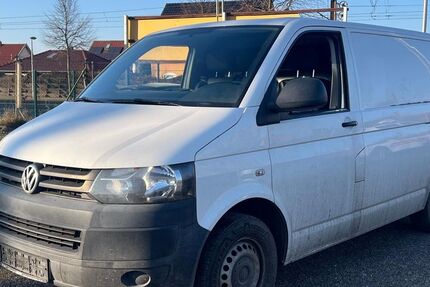 VW T5 Transporter 180.000 km 7.999 &euro; BERLIN 13409