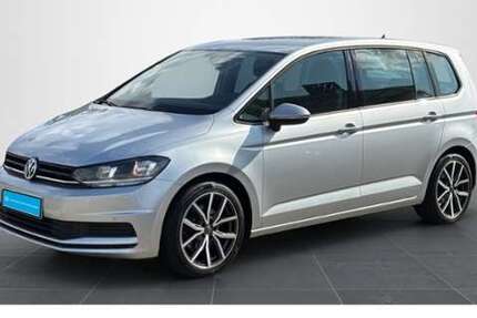 VW Touran 134.500 km 11.940 &euro; Blankenburg 38889