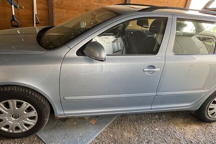 Skoda Octavia 305.788 km 1.450 &euro; Konstanz 78467