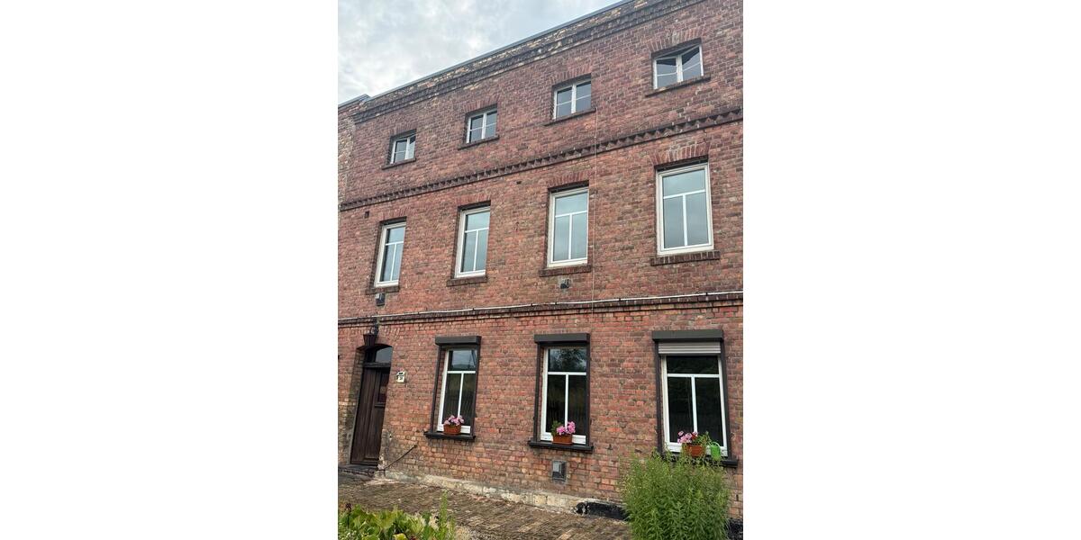 Einfamilienhaus Querfurt - 5 Zimmer, 160 m&sup2;, 91.000&euro; | Angebot:27073191