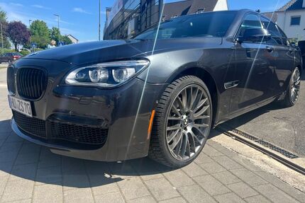 BMW 740
