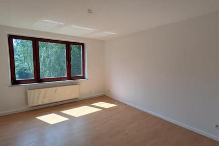 Wohnung Colditz - 3 Zimmer, 69 m&sup2;, 350&euro; | Angebot:25447496