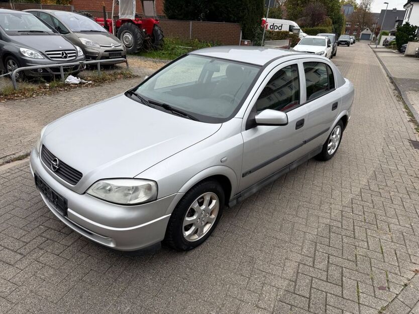 Opel Astra 161.000 km 2.900 € Rheine 48431