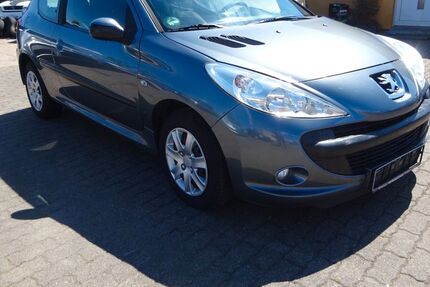 Peugeot 206 185.000 km 1.999 &euro; Würzburg 97084
