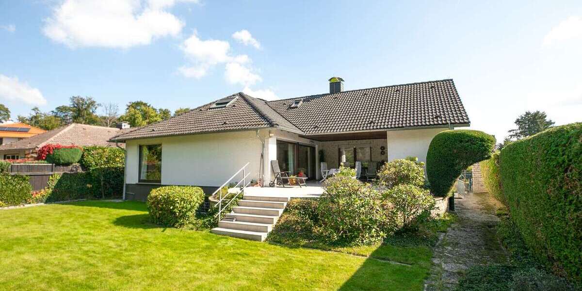 Einfamilienhaus Heusenstamm - 7.5 Zimmer, 257 m&sup2;, 1.100.000&euro; | Angebot:25050386