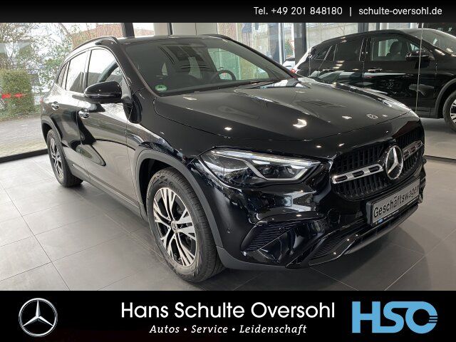 Mercedes-Benz GLA 200 5.000 km 44.790 € Essen 45257