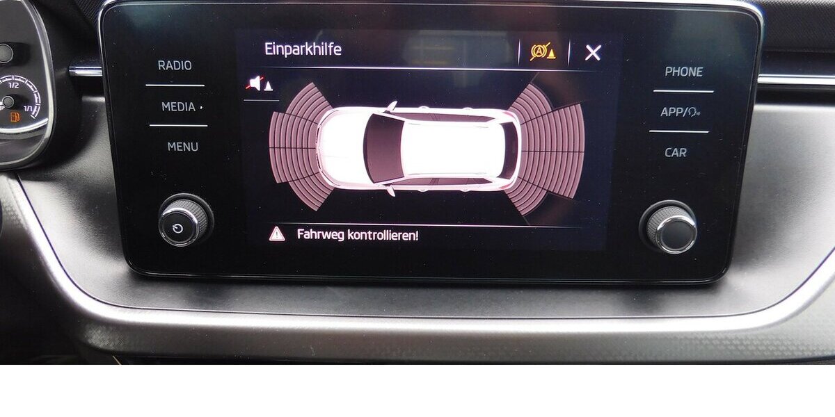 Skoda Kamiq 1.0 Ambition Clever TSI BMT Navi Klima 21.200 km 17.990 &euro; Vordorf 38533