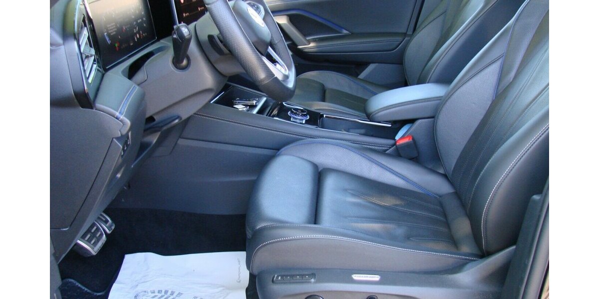 VW Tiguan R-Line BlackStyle 4M Pano AHK SHZ IQ Light 44.213 km 47.980 &euro; Falkensee 14612