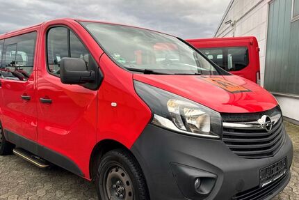 Opel Vivaro 213.000 km 8.988 &euro; Rheinbach 53359