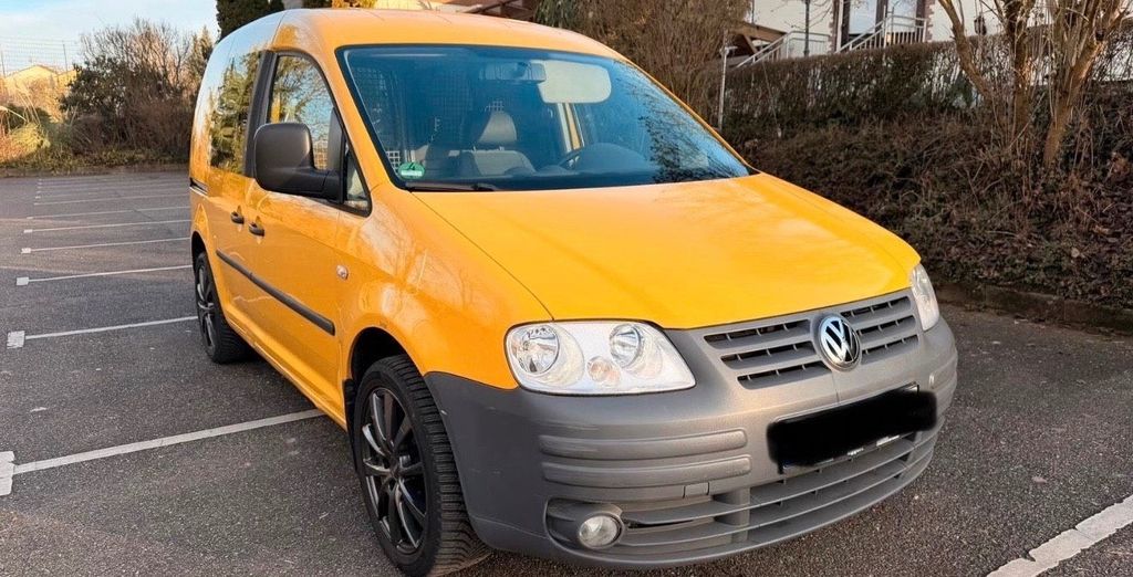 VW Caddy 132.000 km 3.800 &euro; Heilbronn 74077