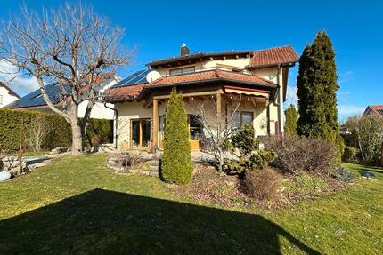 Haus Hechingen - 6 Zimmer, 153 m&sup2;, 705.000&euro; | Angebot:26396382