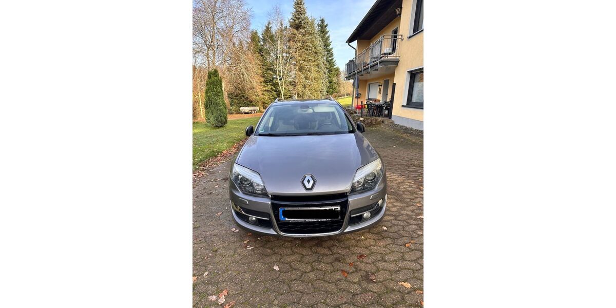 Renault Laguna 139.999 km 7.300 € Gondenbrett 54595