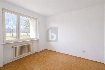 RUHIGE LAGE MIT BLICK INS GRÜNE - Etagenwohnung Puchheim | Angebot:26037580