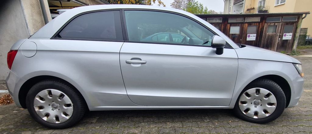 Audi A1 227.000 km 4.200 &euro; Frankfurt am Main 65933