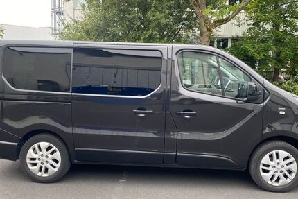 Renault Trafic 105.000 km 22.995 € Köln 51107