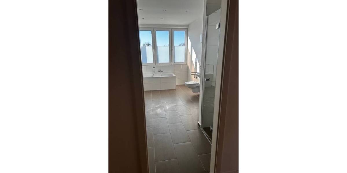 Etagenwohnung Bernau bei Berlin Bernau - 3 Zimmer, 99 m&sup2;, 1.199&euro; | Angebot:26778526