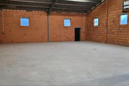 Garage Halle Stellplätze zu vermieten zimmer