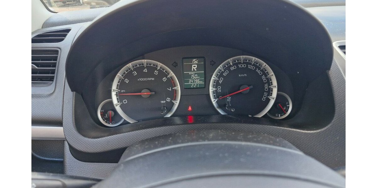 Suzuki Swift Club 34.800 km 8.900 &euro; Lutherstadt Wittenberg 06886