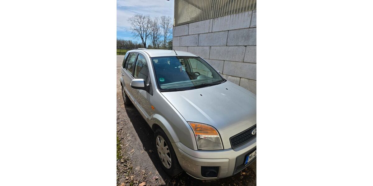 Ford Fusion 153.733 km 3.300 &euro; München 80689