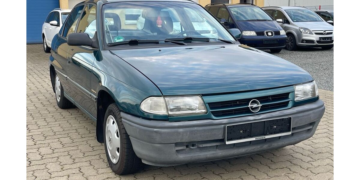 Opel Astra 141.185 km 999 &euro; Bad Harzburg 38667