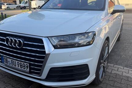 Audi Q7 143.000 km 33.900 &euro; Recklinghausen 45661