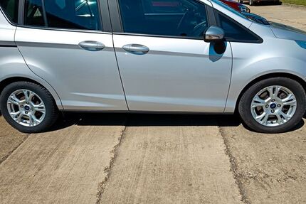 Ford B-Max 47.000 km 6.399 &euro; Gera 07551