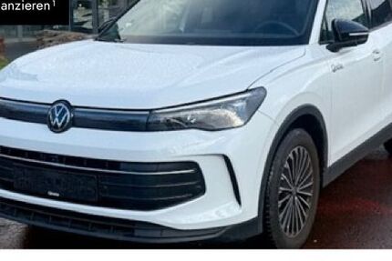 VW Tiguan 25.523 km 36.833 &euro; Kassel 34123