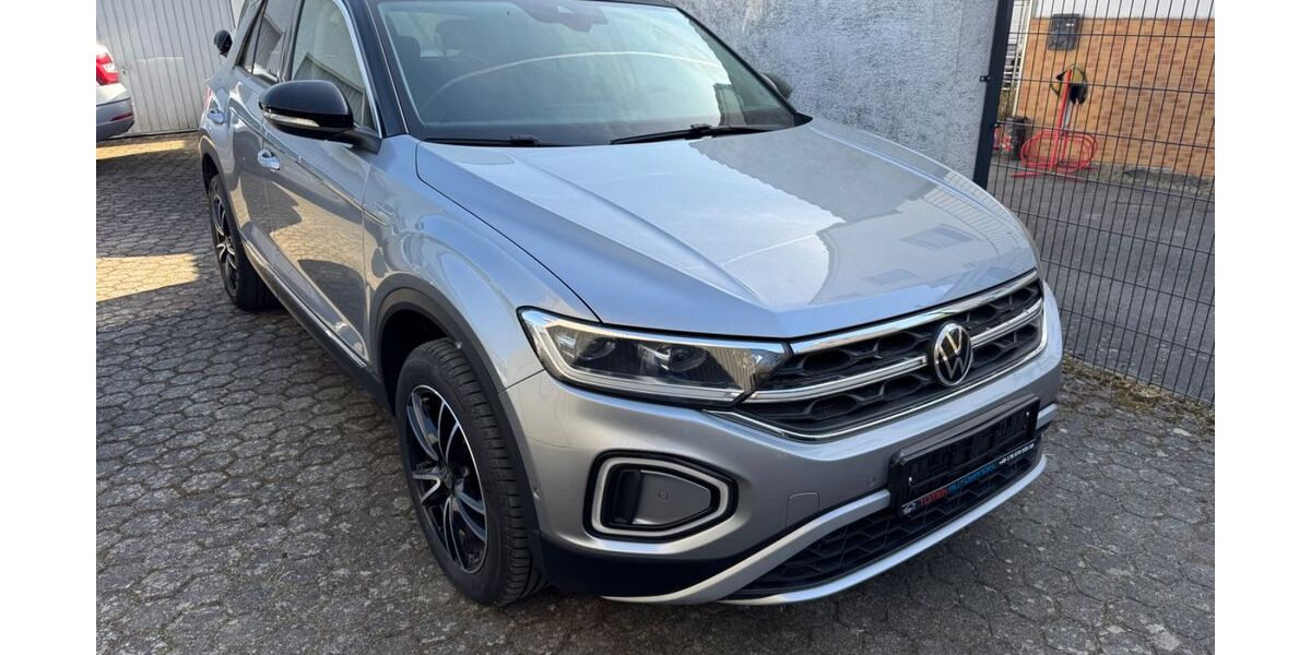 VW T-Roc 23.000 km 22.500 &euro; Grebenau - Schwarz 36323