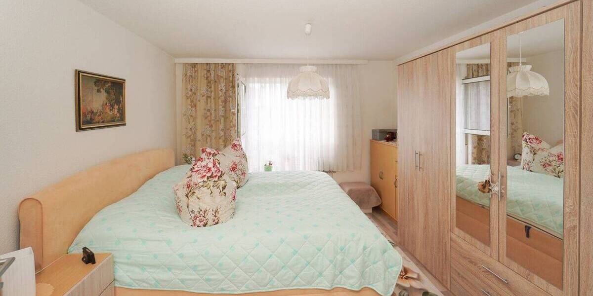 Etagenwohnung Freital - 2 Zimmer, 62 m&sup2;, 105.000&euro; | Angebot:25689294
