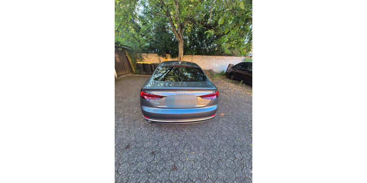 Audi A5 101.000 km 22.500 &euro; Königswinter 53639