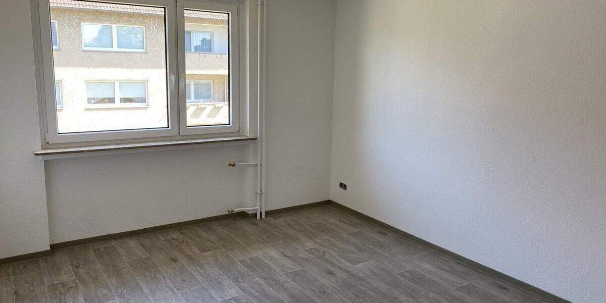 Etagenwohnung Helmstedt - 3 Zimmer, 81 m&sup2;, 135.000&euro; | Angebot:25746941