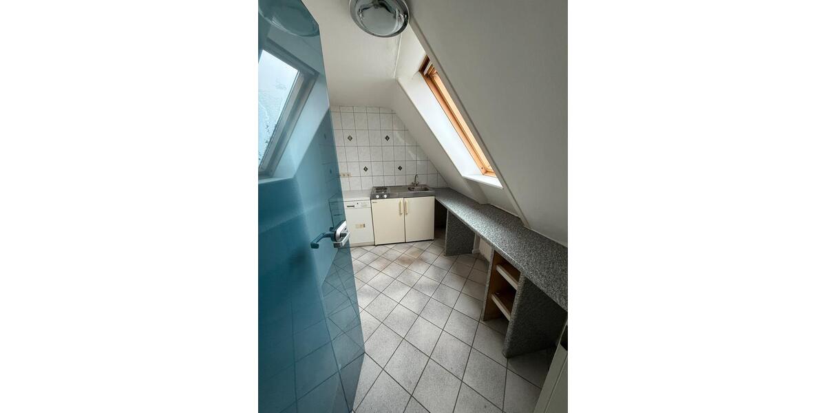 Doppelhaushälfte Pinneberg - 4 Zimmer, 85 m&sup2;, 1.400&euro; | Angebot:24739670