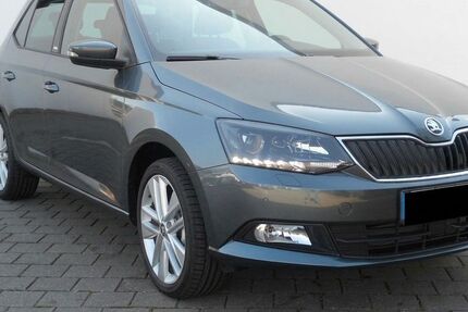 Skoda Fabia 153.350 km 8.200 &euro; Brüggen 41379
