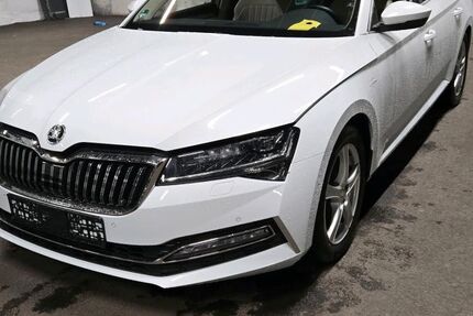 Skoda Superb 107.475 km 29.290 &euro; Peine 31228