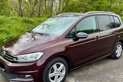 VW Touran 124.500 km 19.800 &euro; Gladbeck 45966