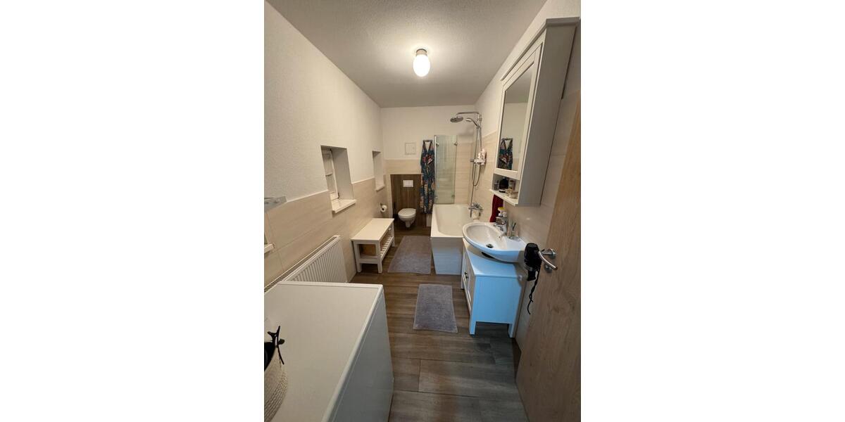 Etagenwohnung Marienberg - 4 Zimmer, 120 m&sup2;, 975&euro; | Angebot:25641774