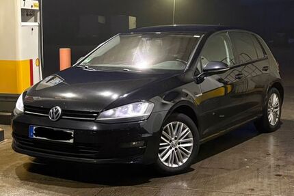 VW Golf 255.000 km 7.999 &euro; Stade 21684