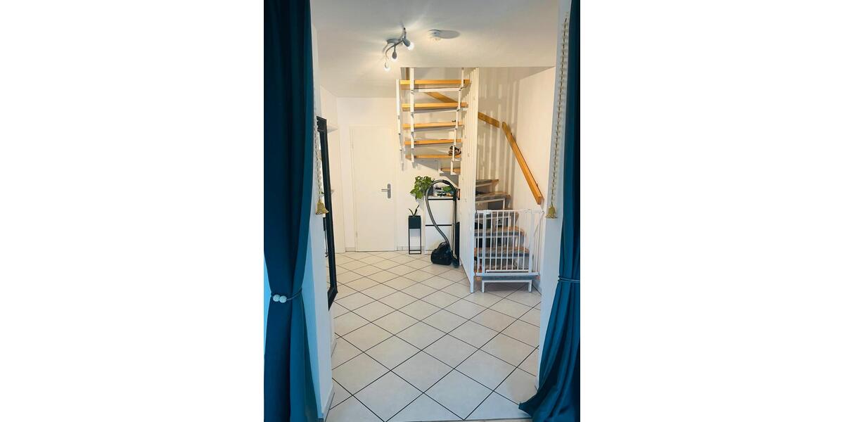 Maisonettenwohnung Höhenkirchen-Siegertsbrunn Siegertsbrunn - 4.5 Zimmer, 100 m&sup2;, 1.500&euro; | Angebot:26291895