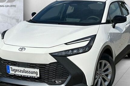 Toyota C-HR 7.500 km 27.444 &euro; Homburg 66424