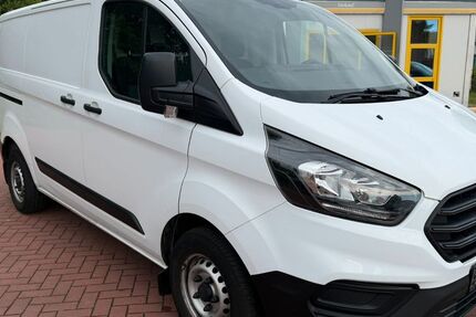 Ford Transit Custom 171.000 km 9.800 &euro; Lübeck 23560