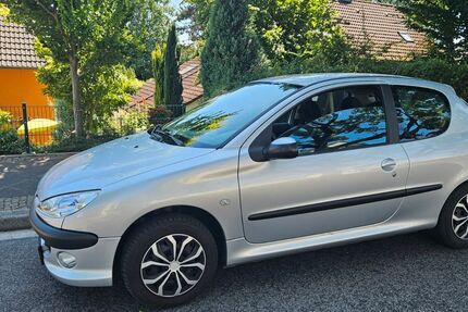 Peugeot 206 82.685 km 2.400 &euro; witten 58452