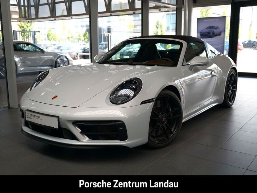 992