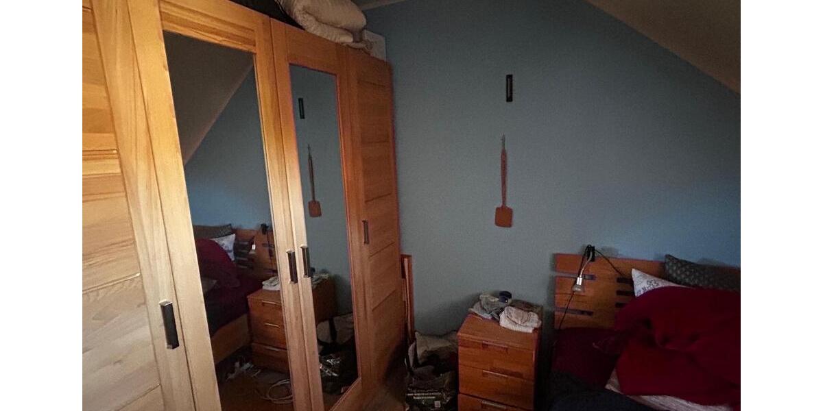 Dachgeschoßwohnung Harsum - 1 Zimmer, 25 m&sup2;, 250&euro; | Angebot:26409072