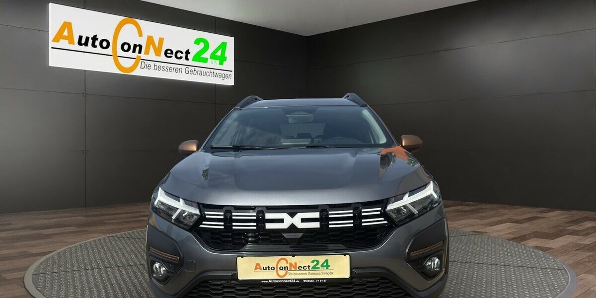 Dacia Jogger Extreme+ *7-Sitzer/Navi/SHZG/Temmpomat/RFK* 13.615 km 20.790 &euro; Bamberg 96052